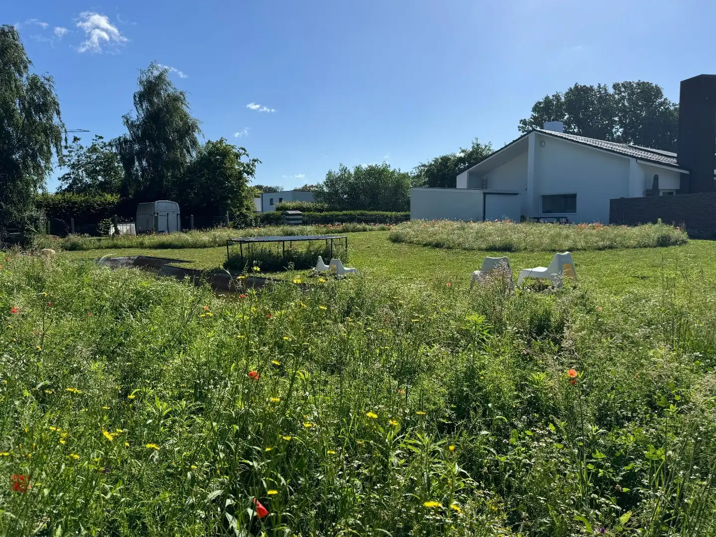 TE KOOP: Ruime architectenwoning in residentiële wijk 'De Piste'. Rustig, groen en zeer bereikbaar perceel van 1800m²!  foto 23