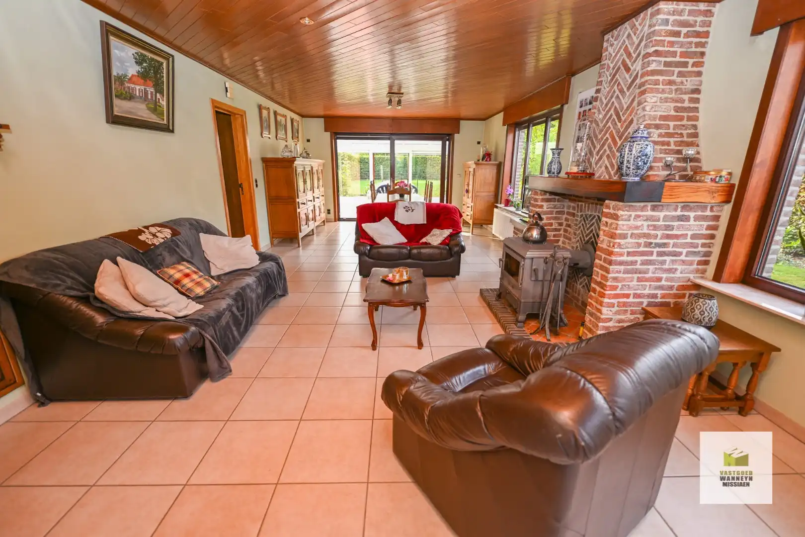 Zeer centraal en rustig gelegen ruime woning met 5 slaapkamers foto 5