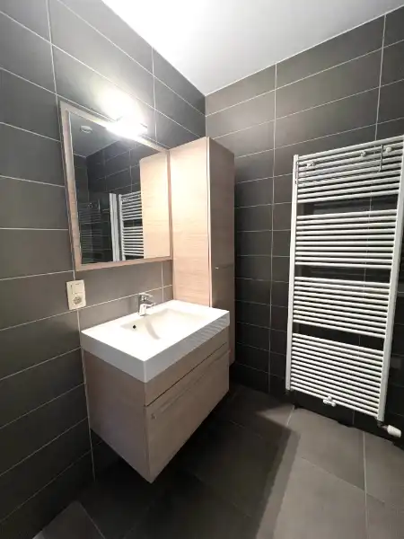 INSTAPKLAAR GELIJKVLOERSAPPARTEMENT bwjr 2010 MET ZUIDGERICHTE KOER foto 11