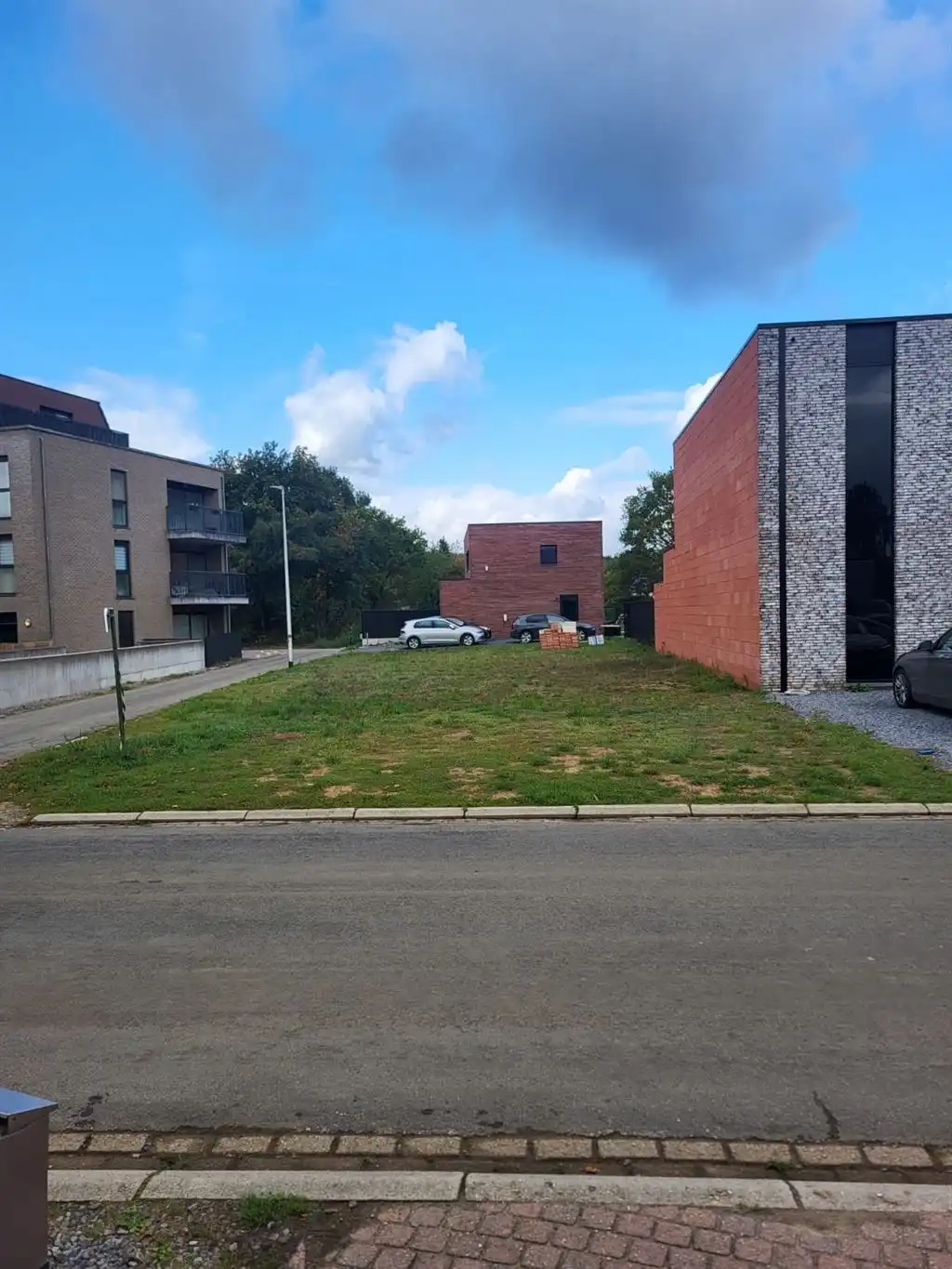 Knap perceel bouwgrond gelegen te Boekt (Heusden-Zolder).  foto {{pictureIndex}}