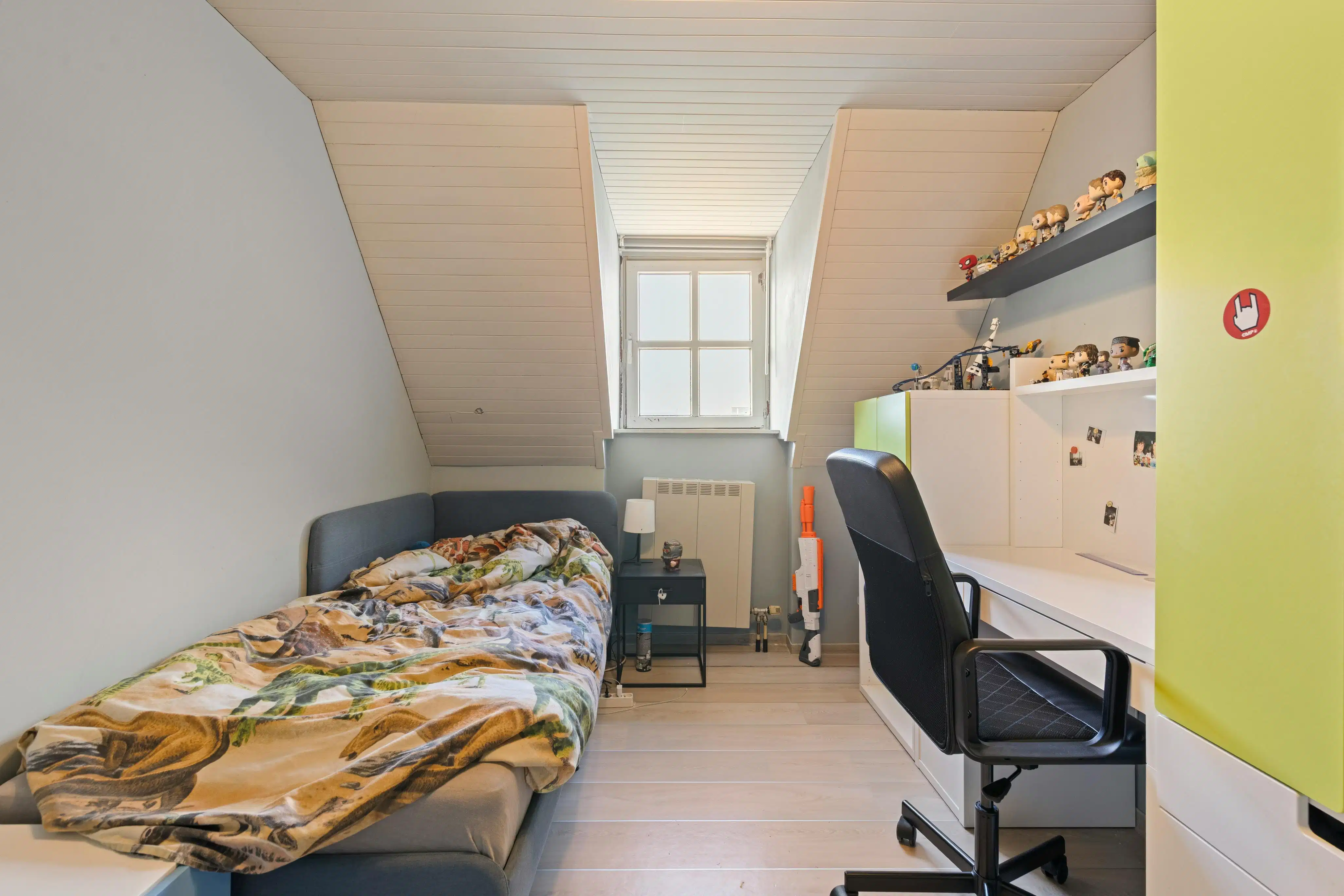 Half open woning in de Jan Hijoensstraat 27 te Roeselare  foto 9