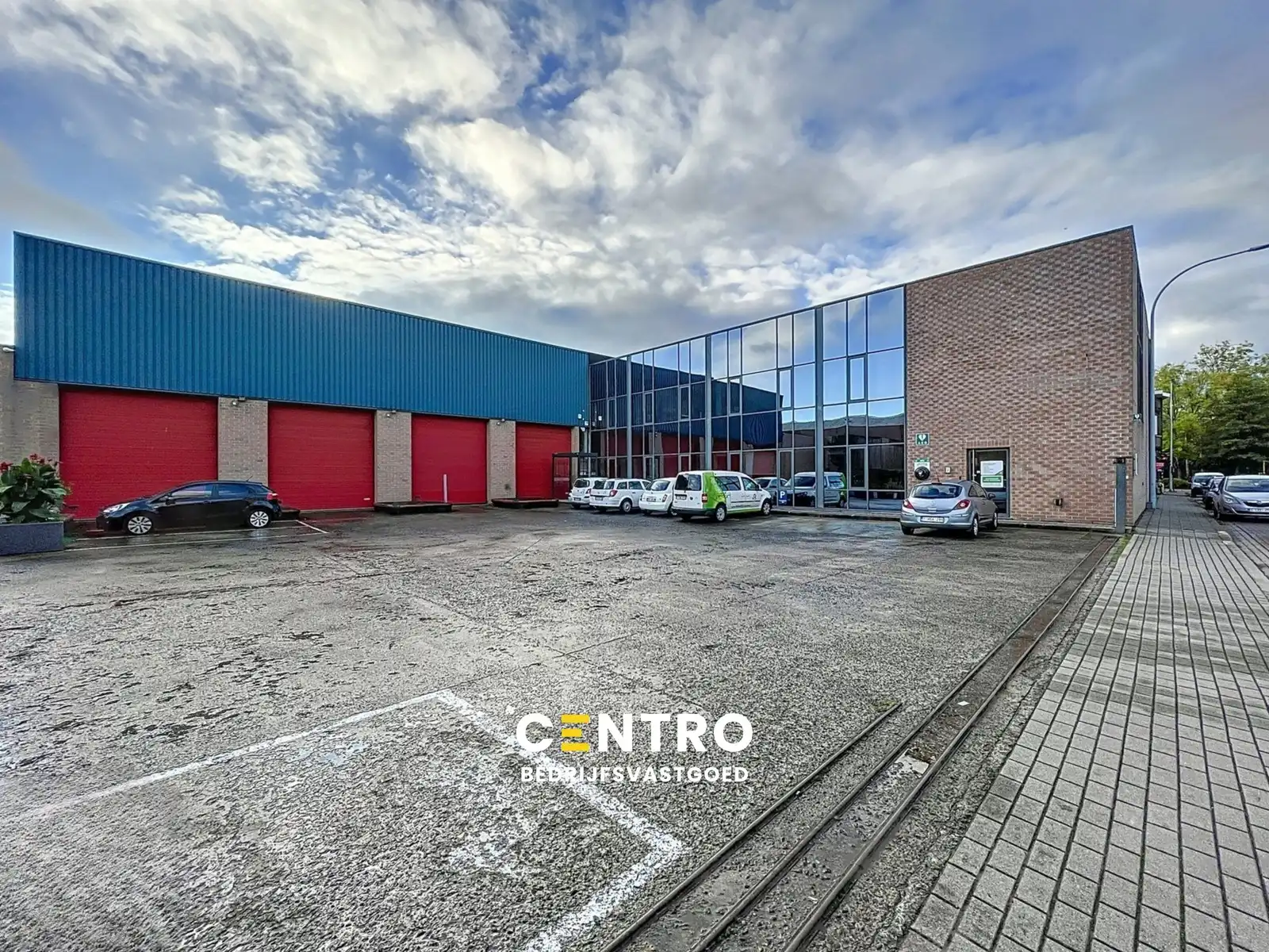 Commercieel te huur Guido Gezellelaan 6 - 8800 Roeselare