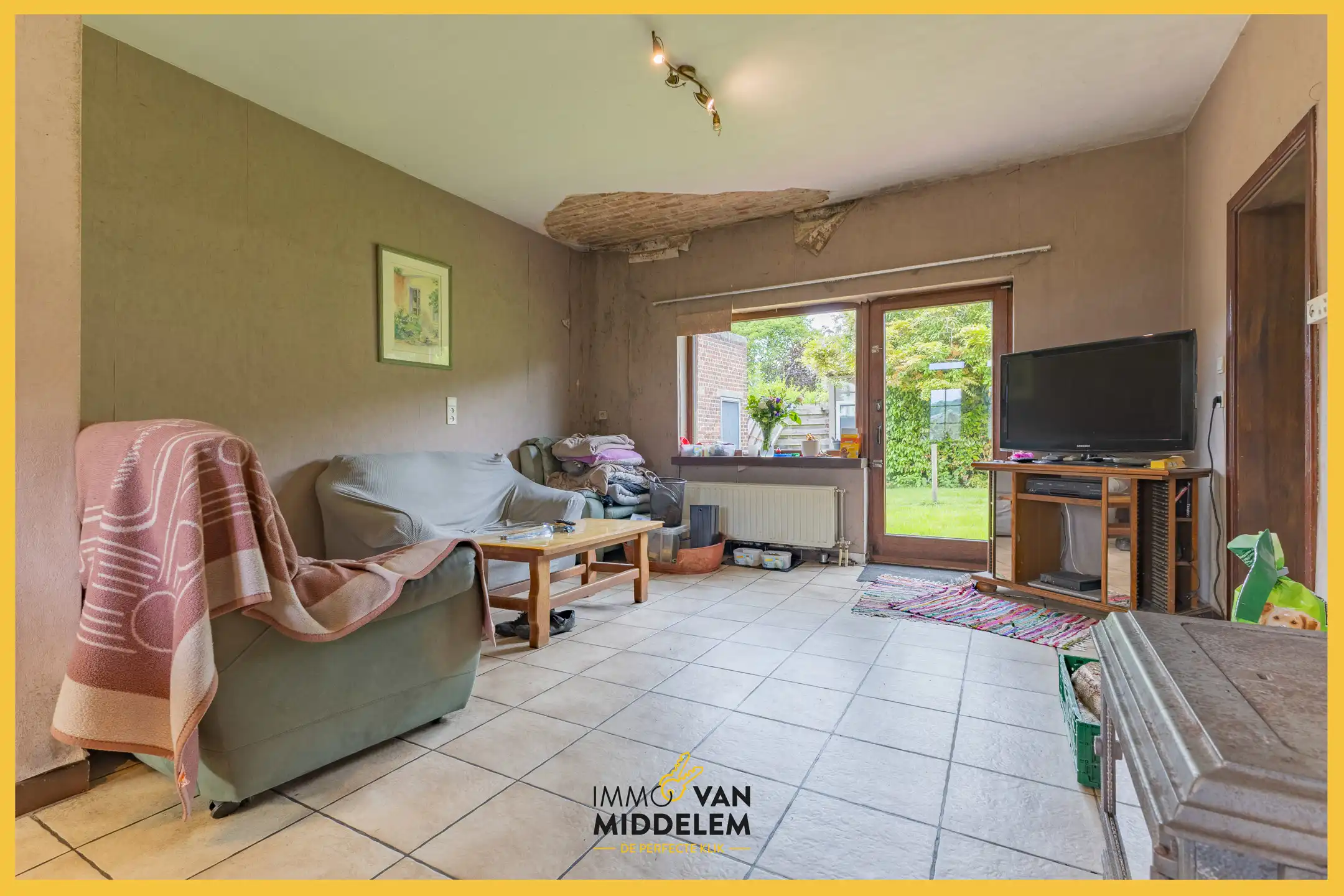CHARMANTE TOTAAL TE RENOVEREN WONING 4 SLPK foto 2