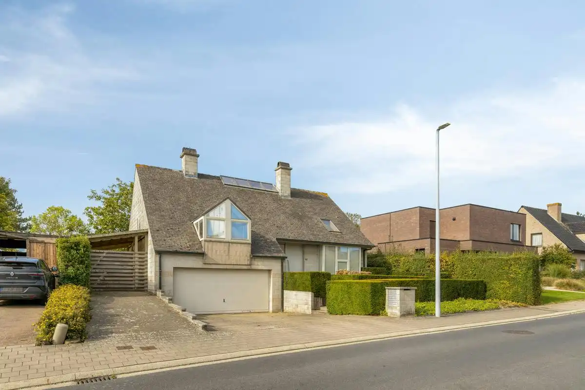 Uniek, lichtrijk huis te koop met speelse tussenniveaus  foto 24