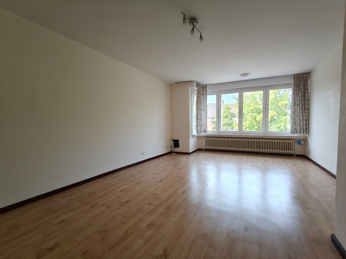 Appartement met terras, garage en lift te Lokeren foto 2