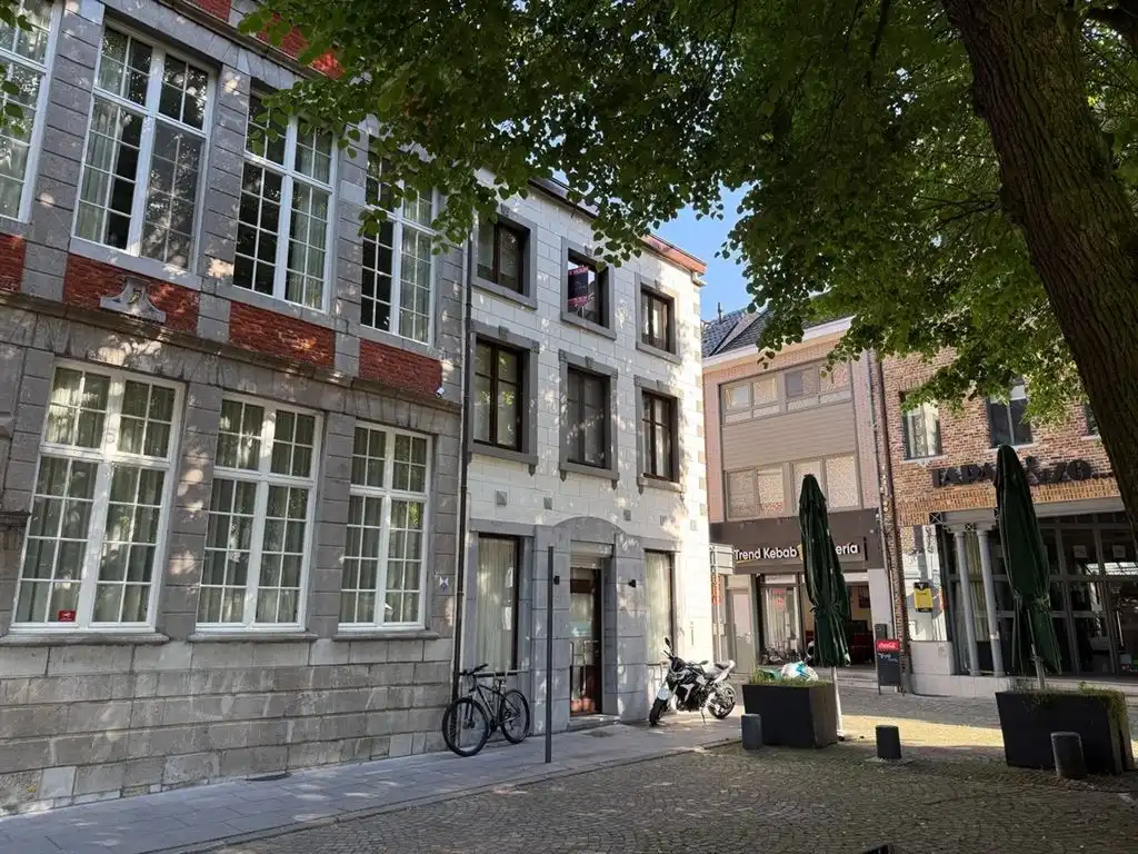 Appartement te huur Marktstraat 2/2 - 3680 MAASEIK