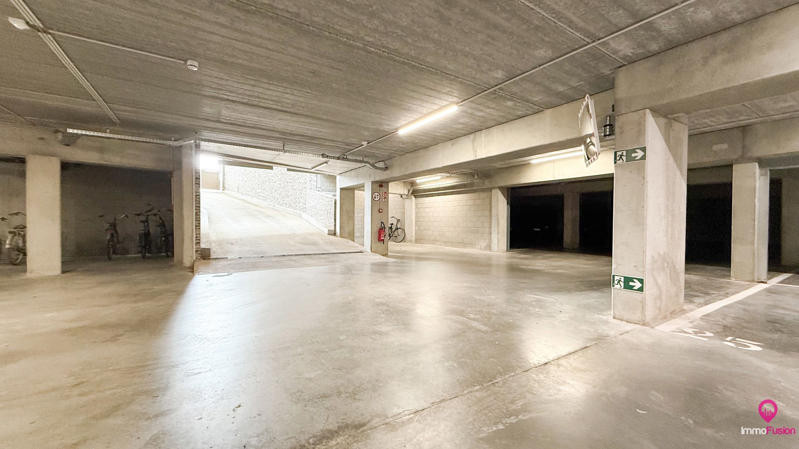 Luxueus nieuw appartement van 107m² met panoramisch terras!  foto 38