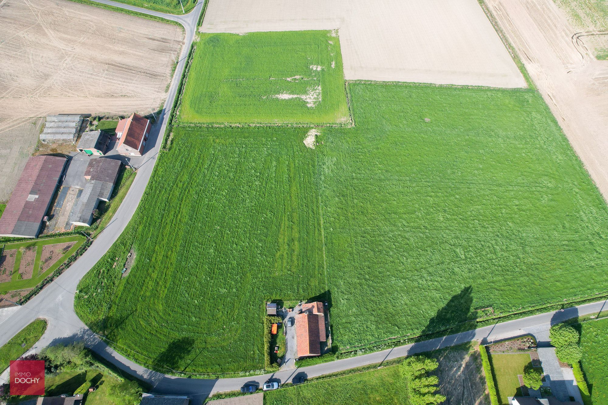 Landelijk gelegen oude woning foto 3