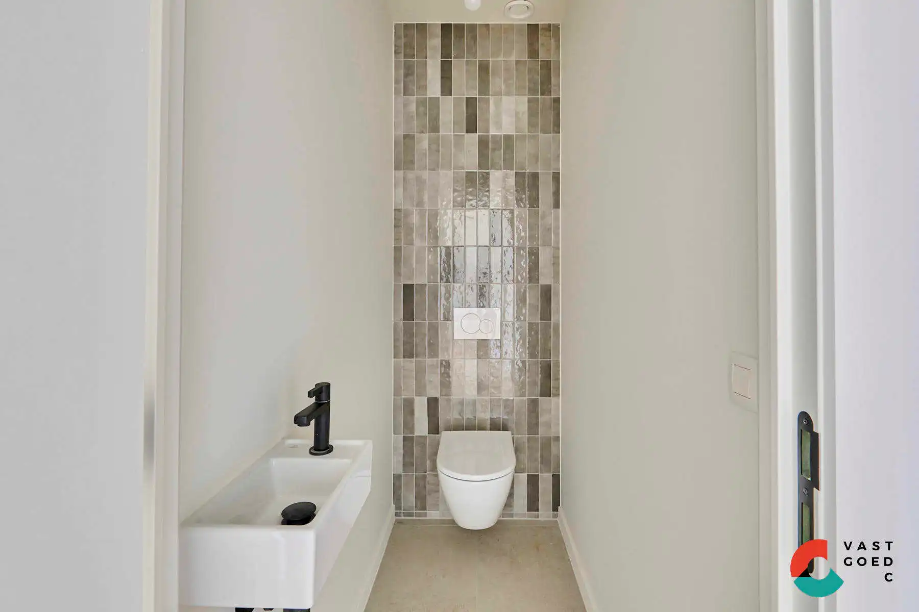 Instapklaar nieuwbouwappartement in het centrum foto 9