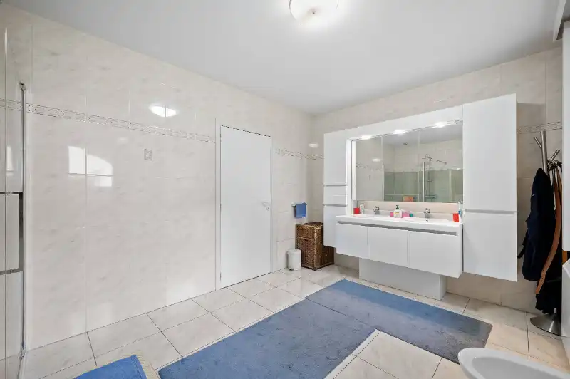 Villa van 349m² op 29a67ca met openluchtzwembad foto 29