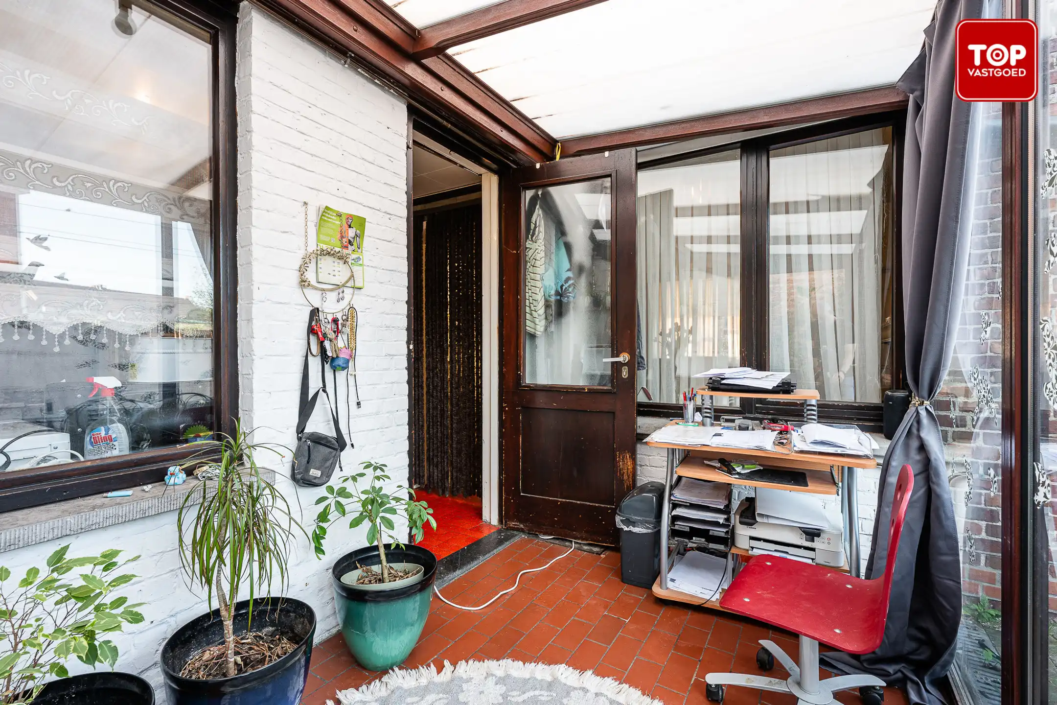 Op te frissen HOB met 2 slaapkamers en tuin foto 22