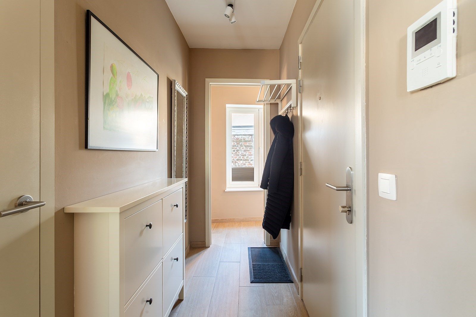 Gemeubeld luxe nieuwbouwappartement gelegen in het hartje van Antwerpen.  foto 22