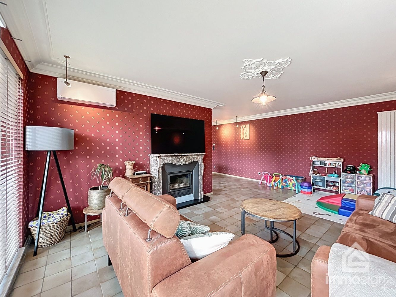 Karaktervol landhuis op 2318 m² in groene, rustige omgeving foto 9