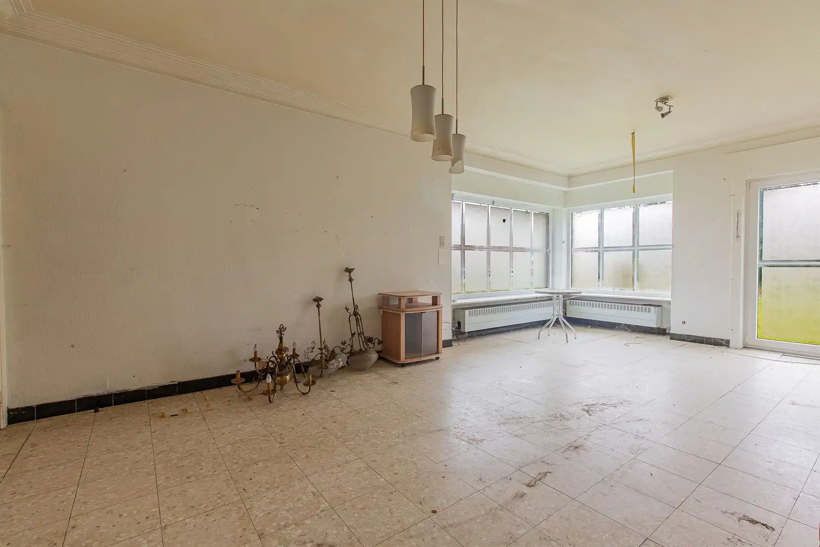 Statige villa met uitzonderlijk potentieel op toplocatie in Berlare foto 4