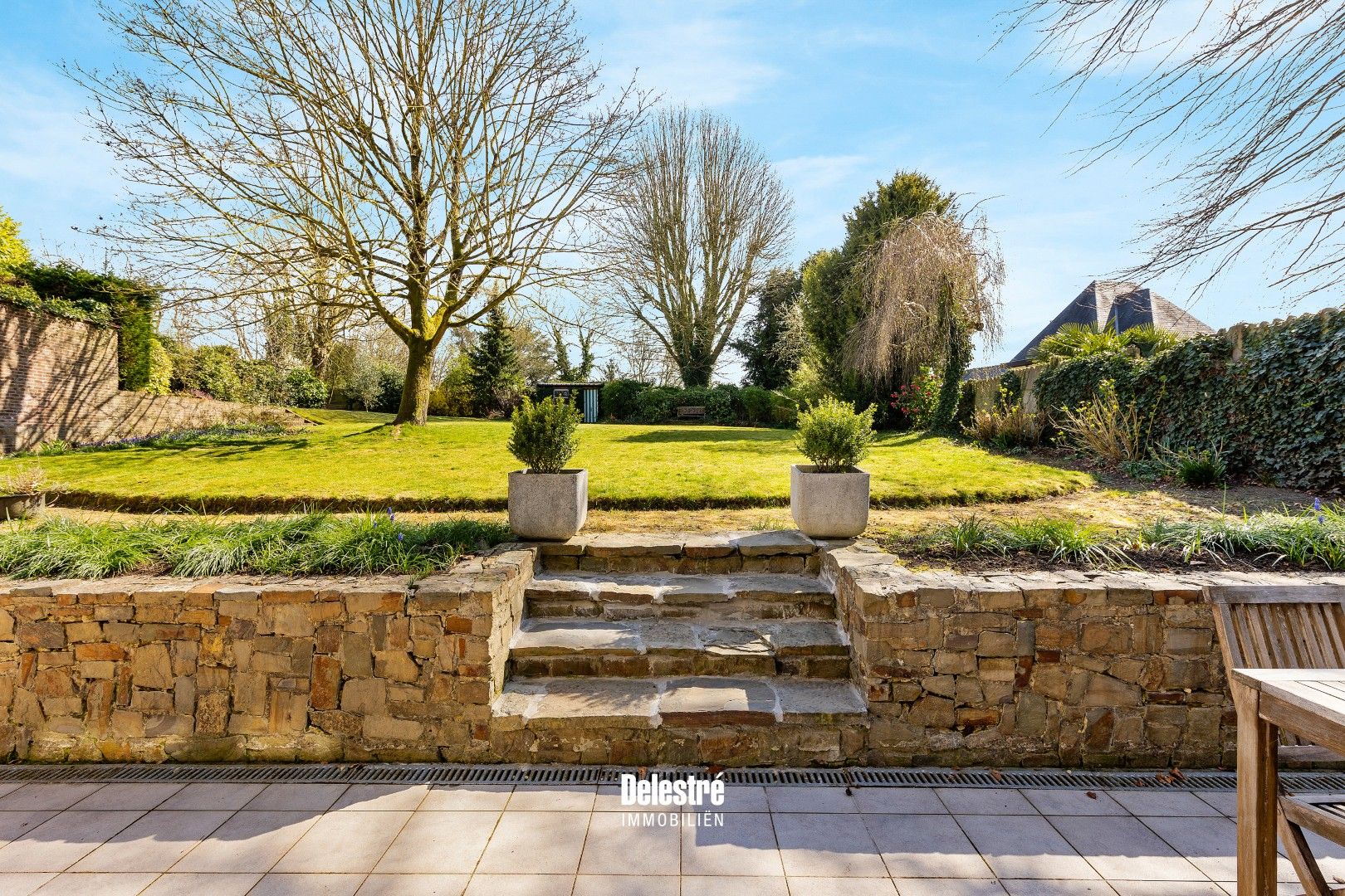 STANDINGVOLLE WONING MET GROTE ZO TUIN EREMBODEGEM foto 17
