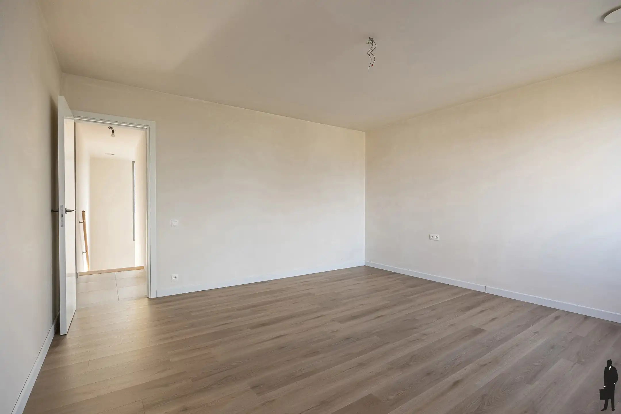 Moderne architecturale villa met veel ruimte te Hamme foto 13