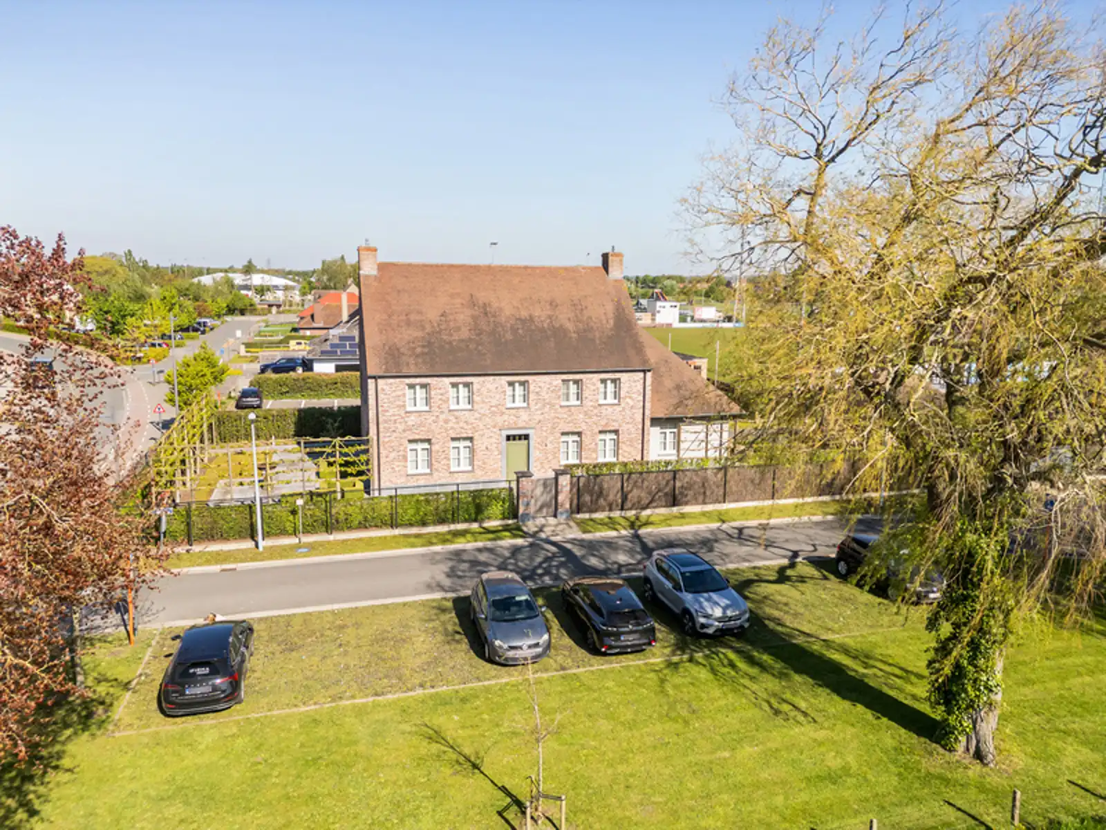 Charmante, recent gebouwde en zeer degelijke villa  foto 11