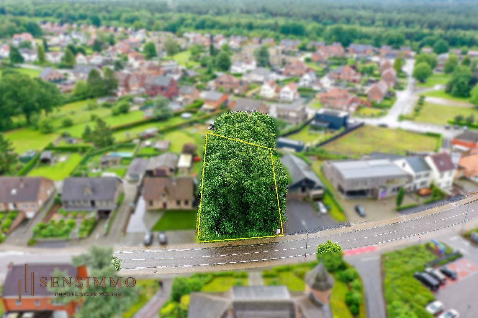 ZEER GUNSTIG GELEGEN BOUWGROND MET MOGELIJKHEID TOT BOUWEN VAN 4 ENTITEITEN foto 3