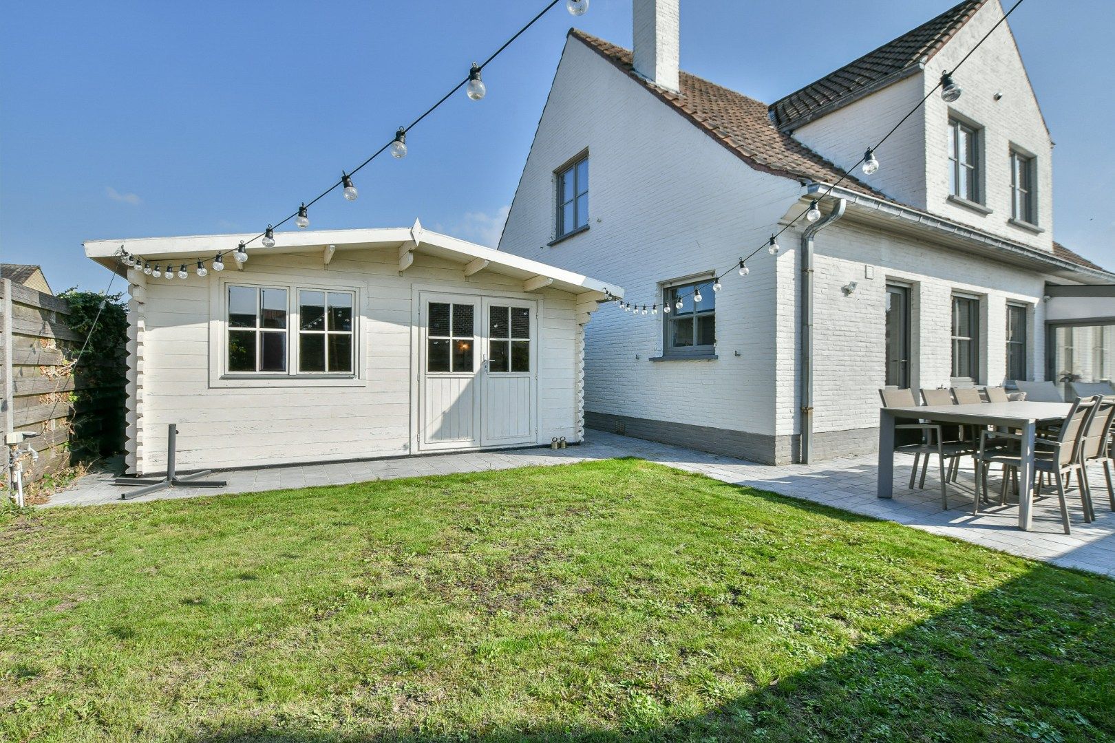 Prachtig gerenoveerde villa met charmante elementen in het centrum van Lissewege! foto 30