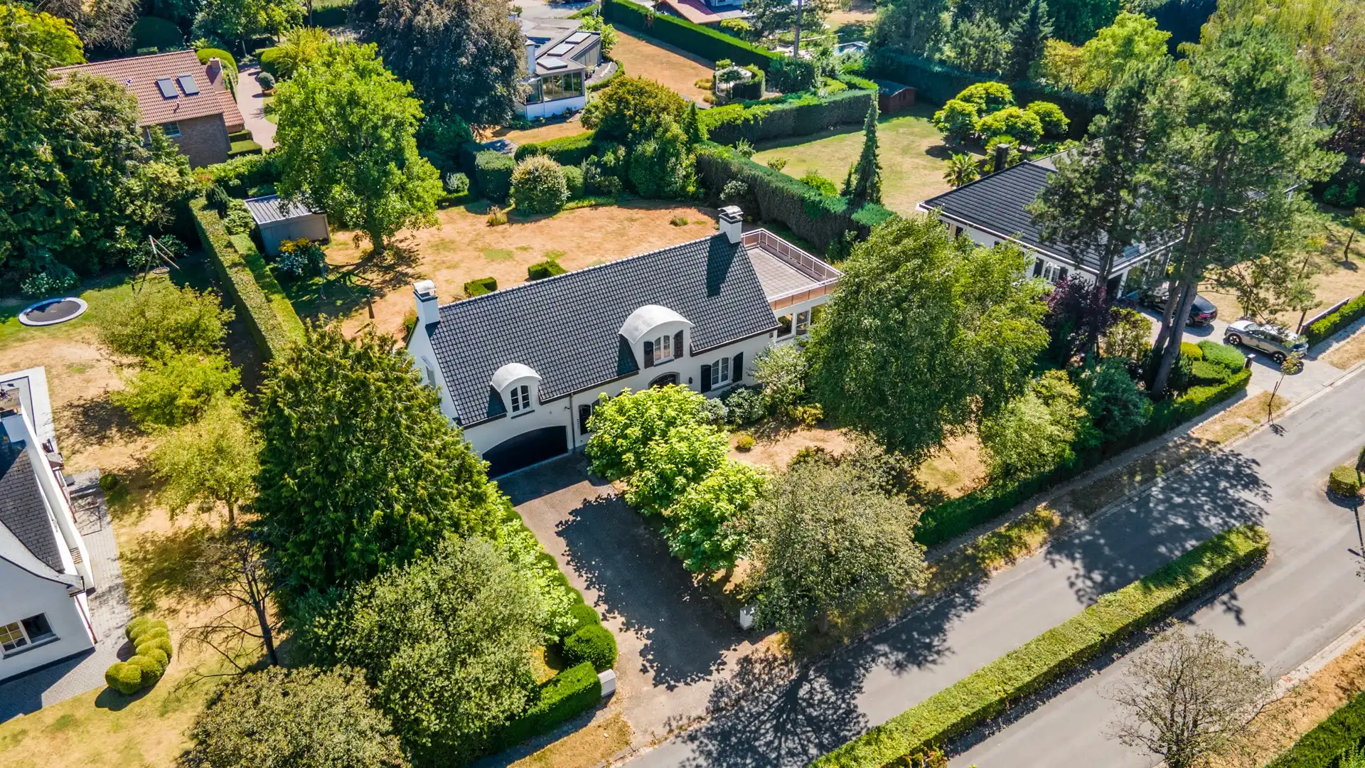 Villa met zuidtuin op toplocatie foto 2