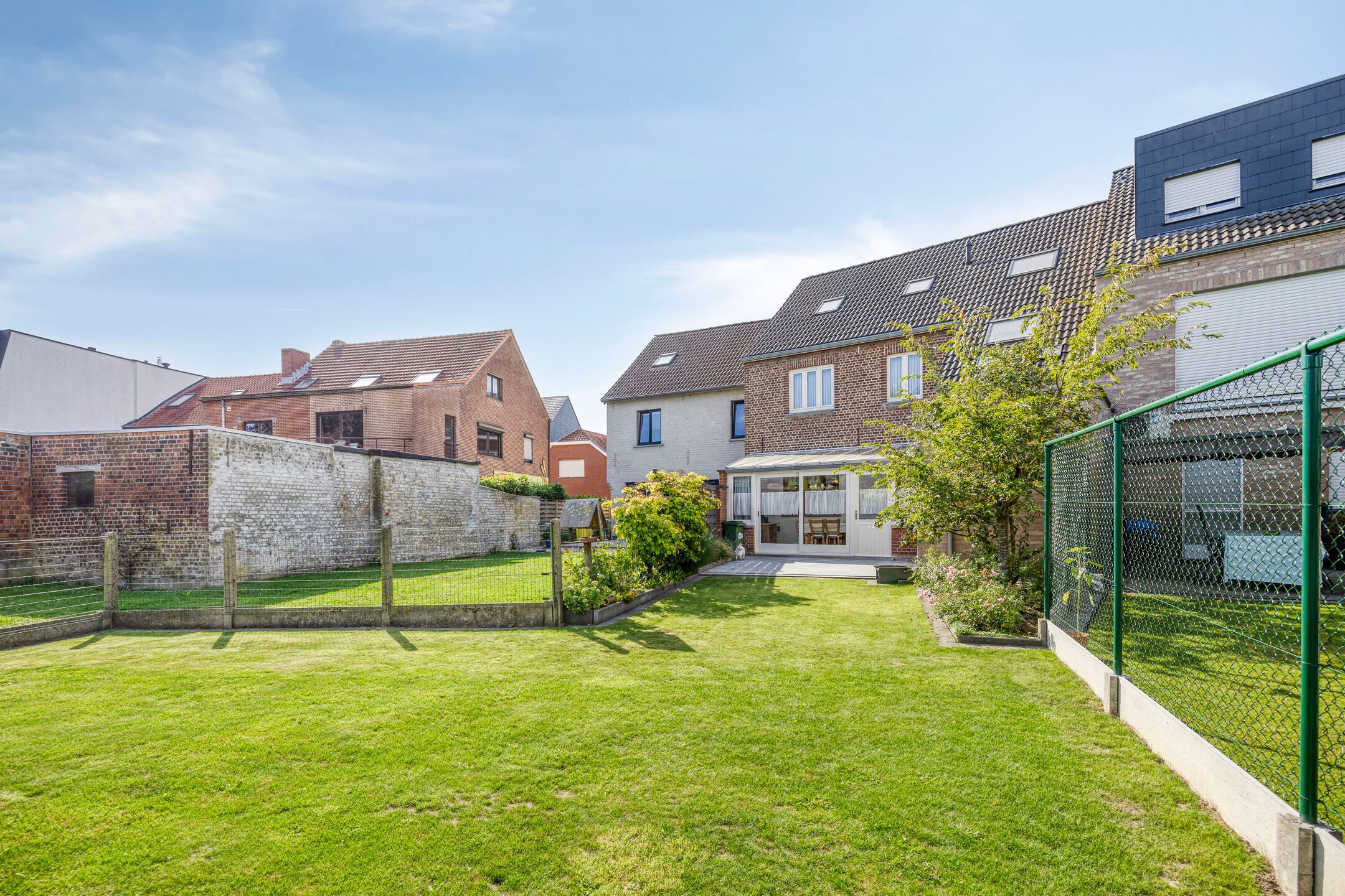 Wonen in dorpelijke charme: lichtrijke en ruime woonst foto 26