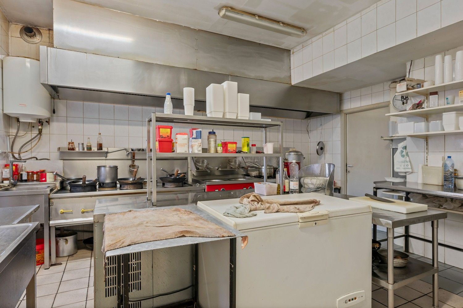Te renoveren gezinswoning in centrum Berlaar Heikant met 4 slaapkamers. foto 11