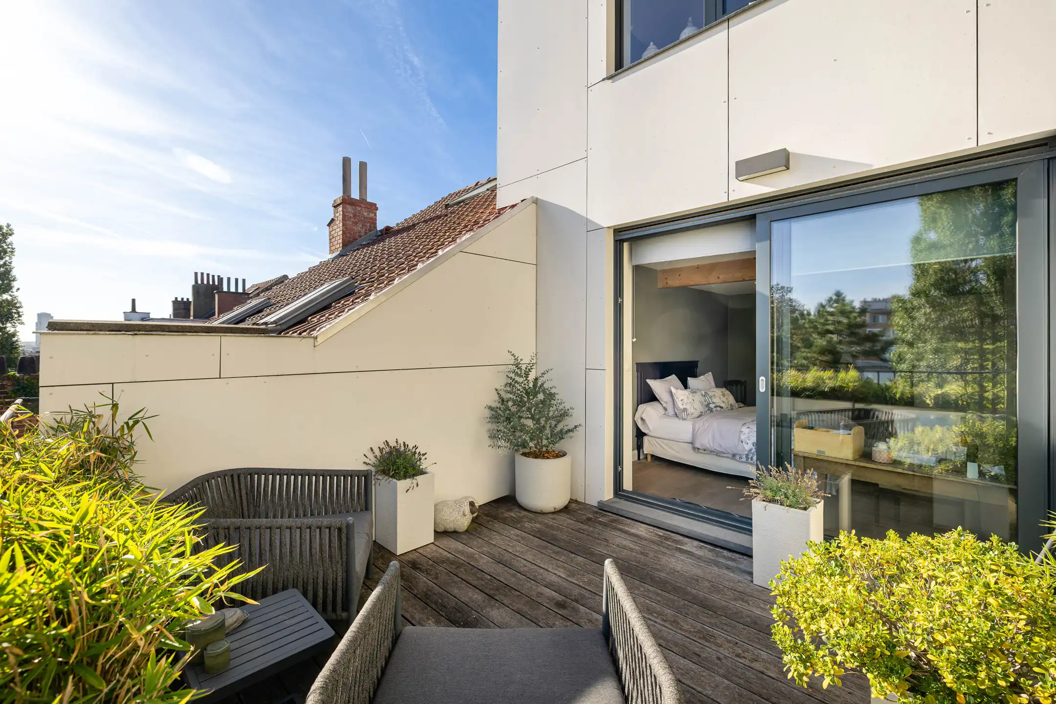 Prachtig appartement met 3 slaapkamers en terrassen + P foto 19