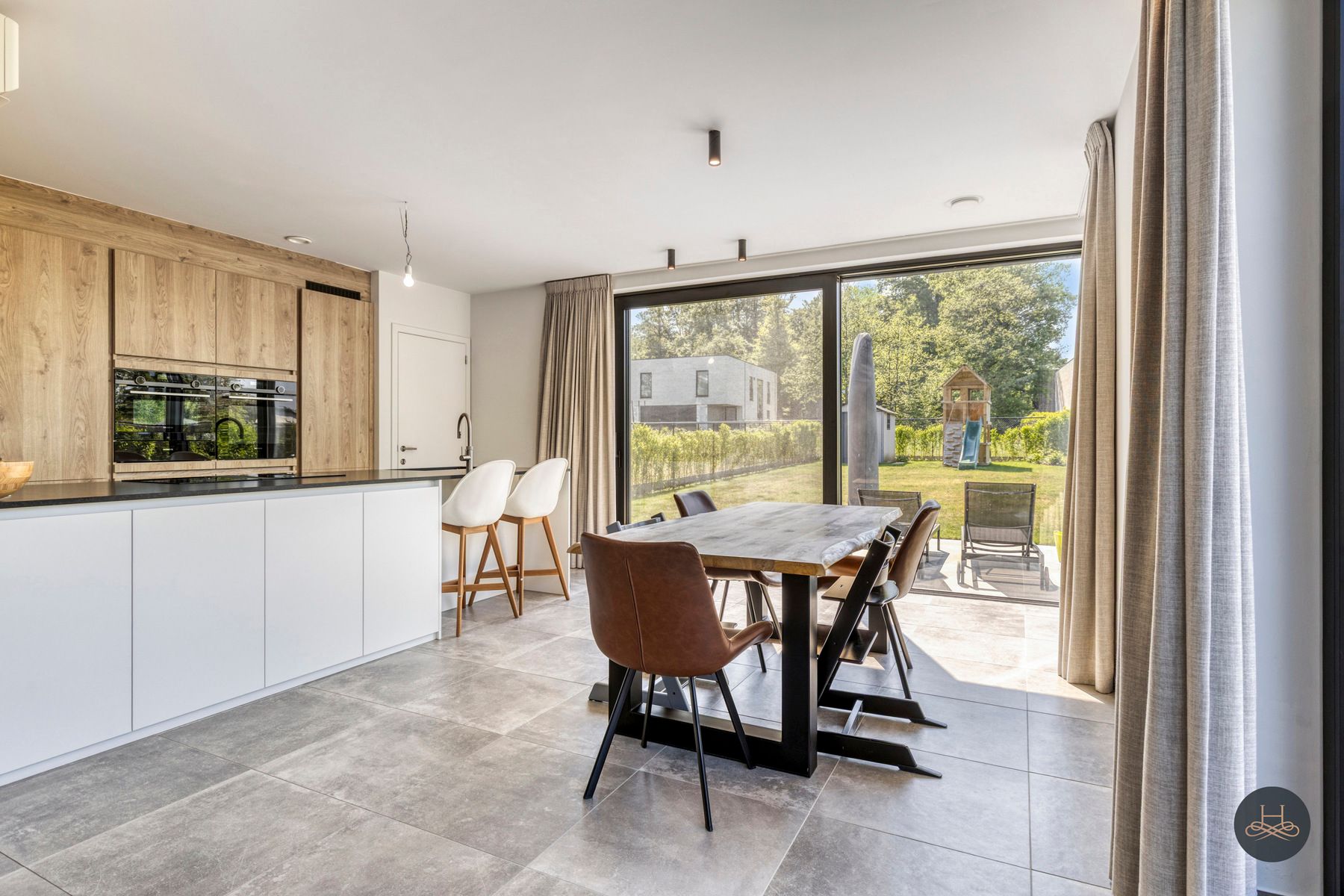 Recente BEN woning in rustige woonwijk foto 4