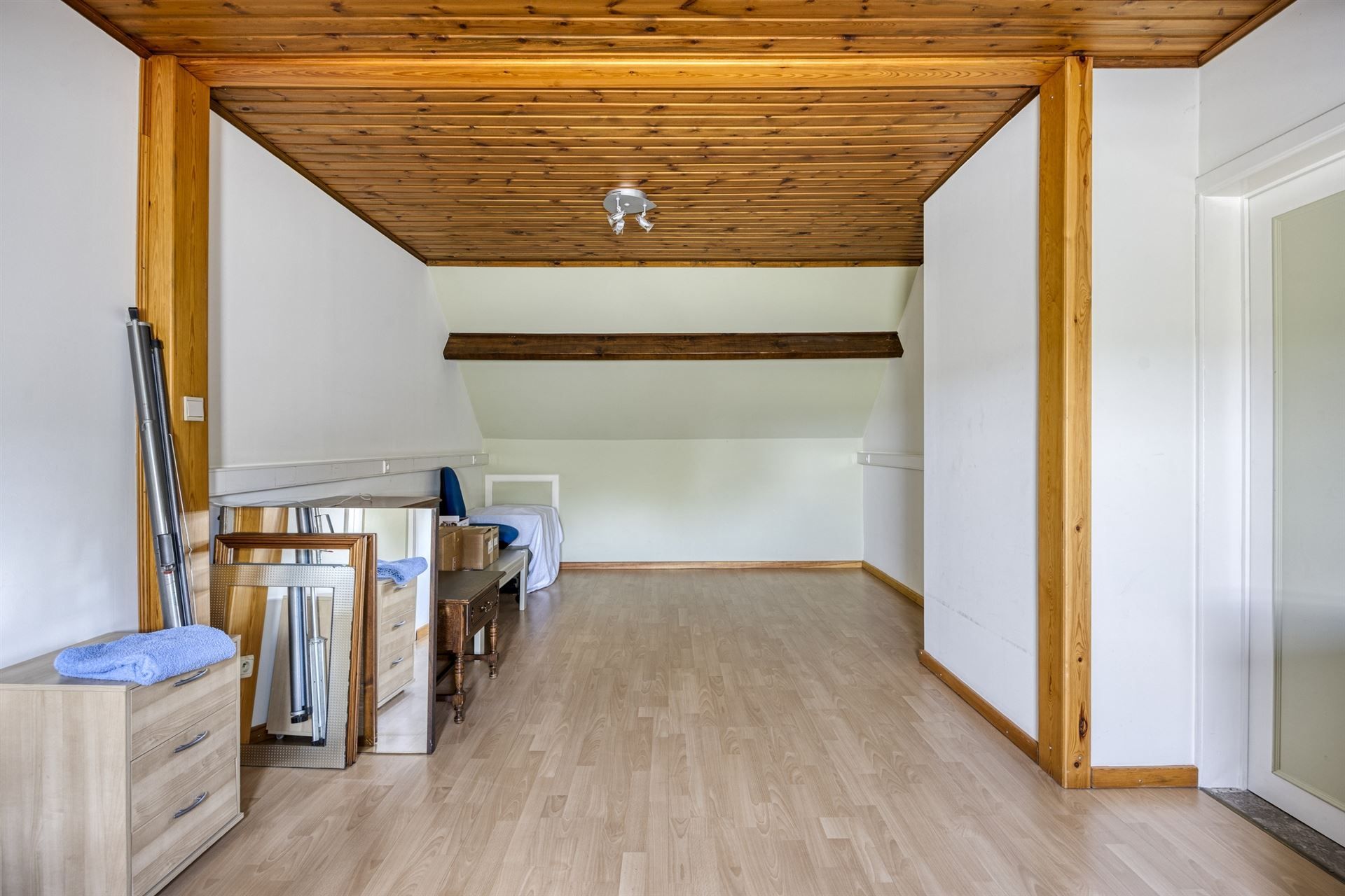 Woning met prachtige tuin te koop in Laakdal foto 16