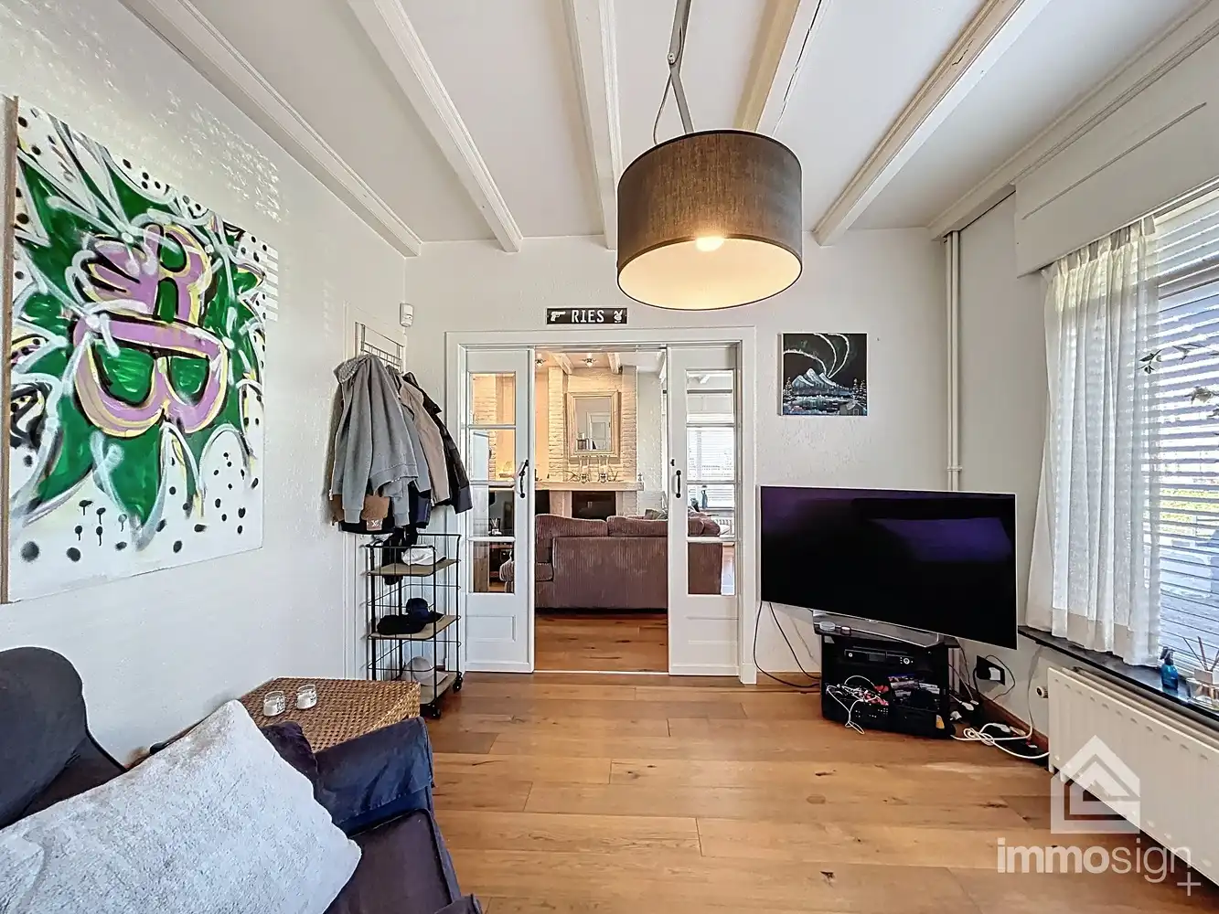 Exclusieve woning voorzien van dubbele garage en bedrijfshal op de Nederlandse grens foto 13