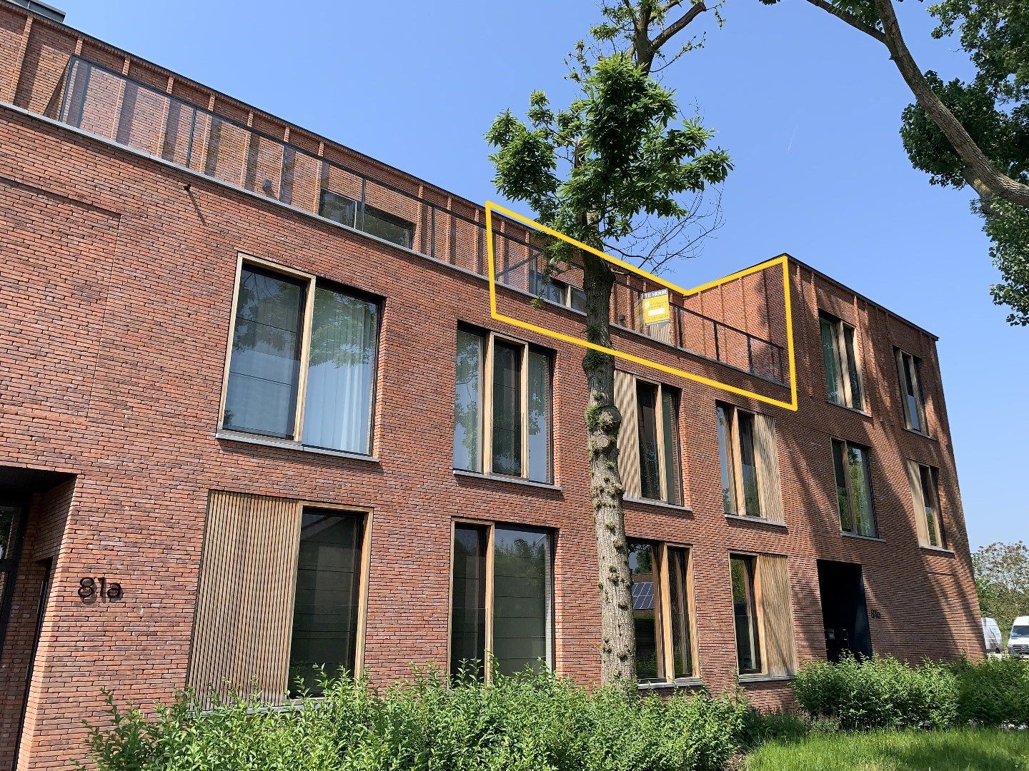 ()=>{if(producerUpdateValueVersion(node),producerAccessed(node),node.value===ERRORED)throw node.error;return node.value} Vrouwenstraat 81 -/2.02 - 9032 Gent