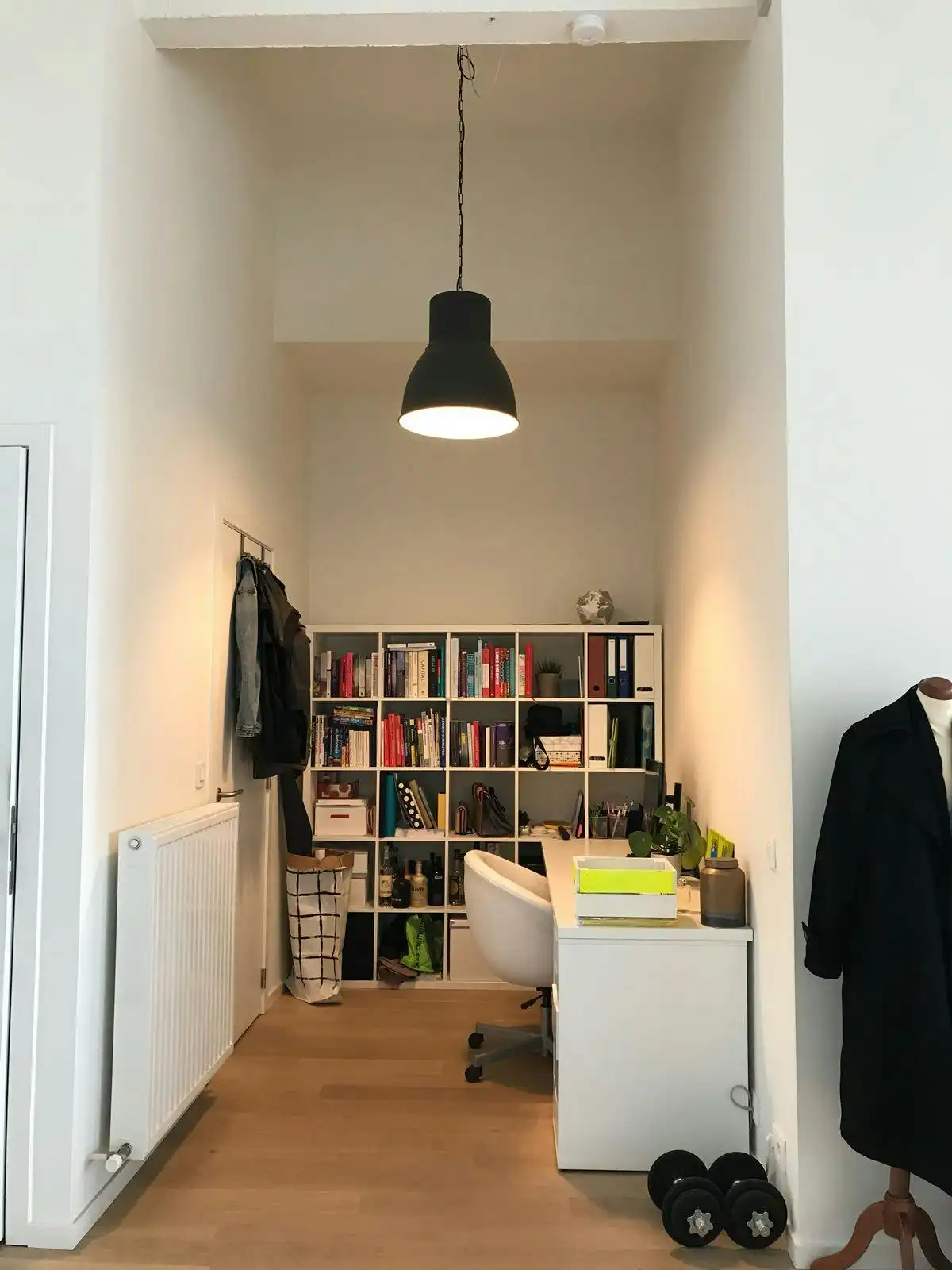 Loft-appartement één slaapkamer in voormalig fabrieksgebouw foto 8