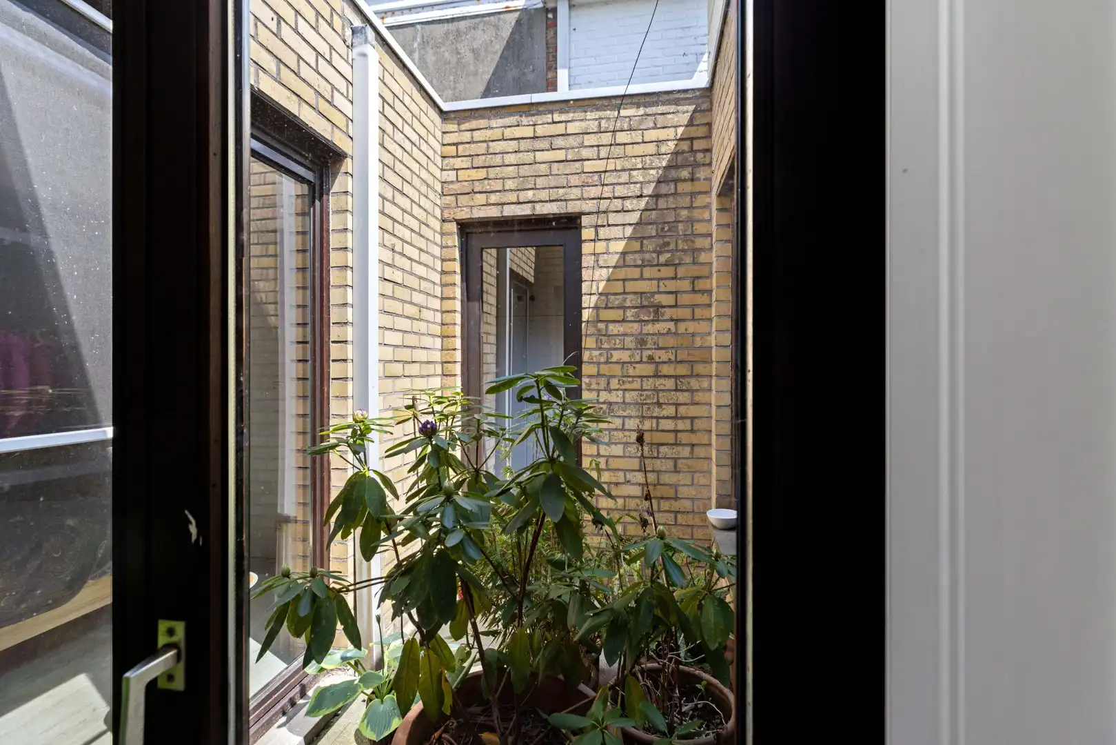 Opbrengsteigendom met 3 appartementen en 2 garages op toplocatie te Heist-aan-Zee foto 11