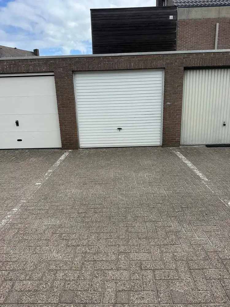 Te huur – Charmante eengezinswoning in het centrum van Hamont foto 24