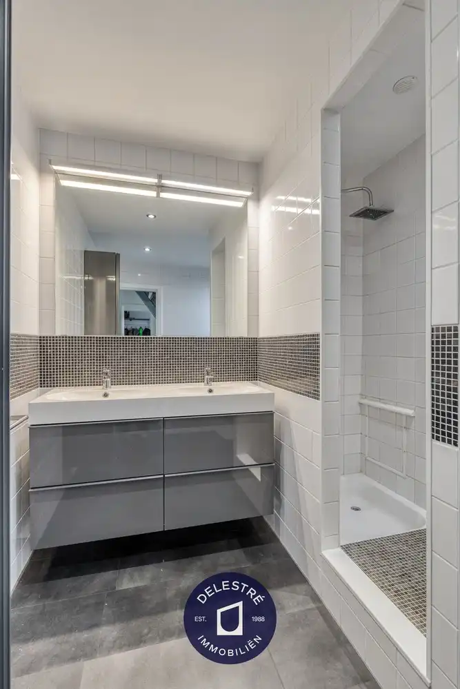 GOED GELEGEN HANDELSPAND MET DUPLEX APP. CENTRUM foto 30