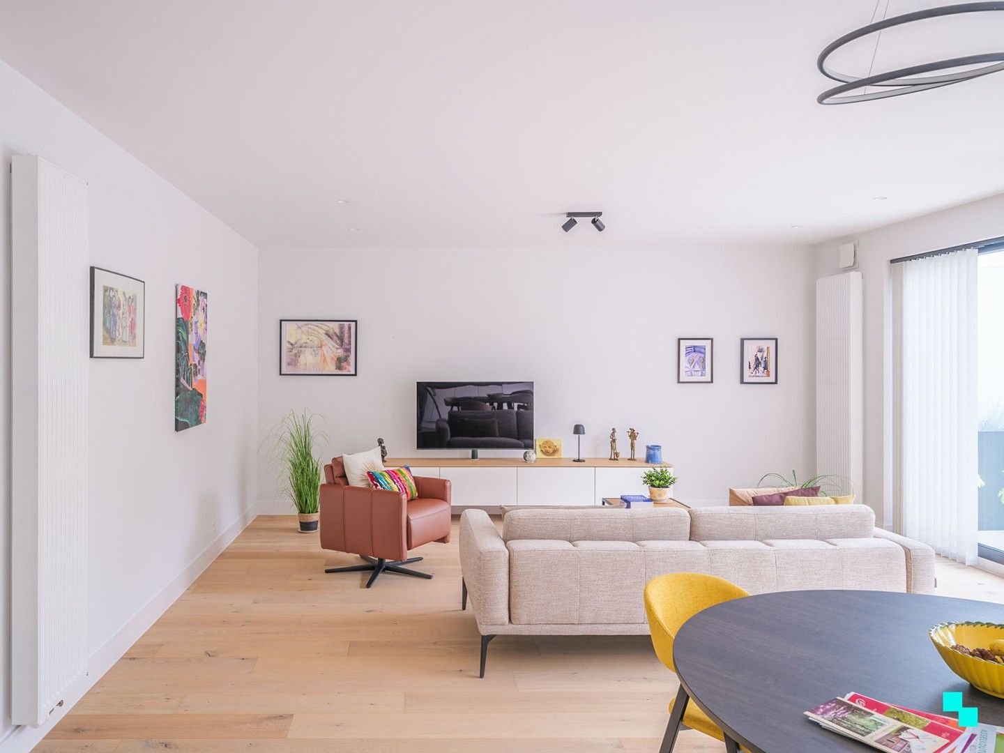 Zonnig appartement met twee slaapkamers te Balegem dorp foto 6