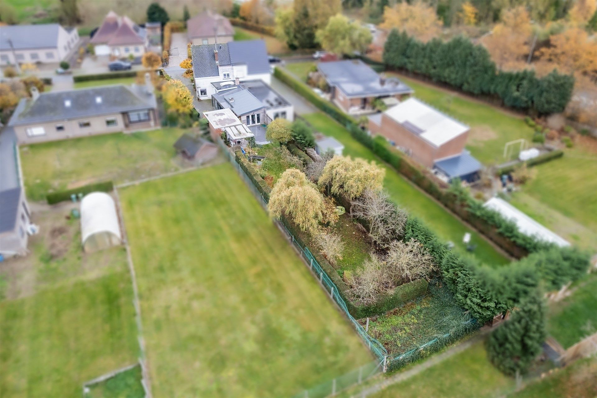 Ruime woning met 3 slks, grote tuin en garage foto 27