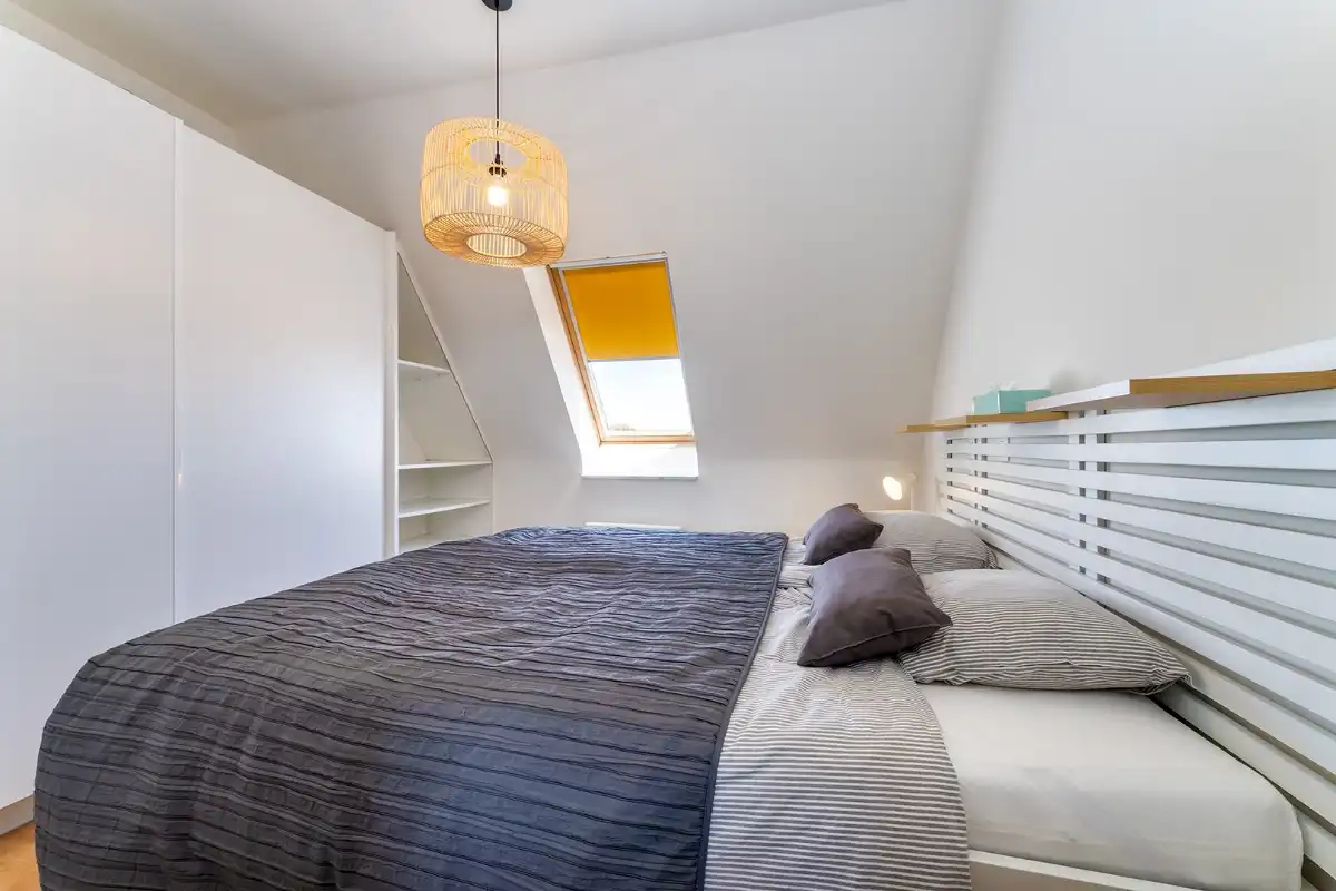 Zonnig appartement met 3 slaapkamers nabij het centrum foto 12