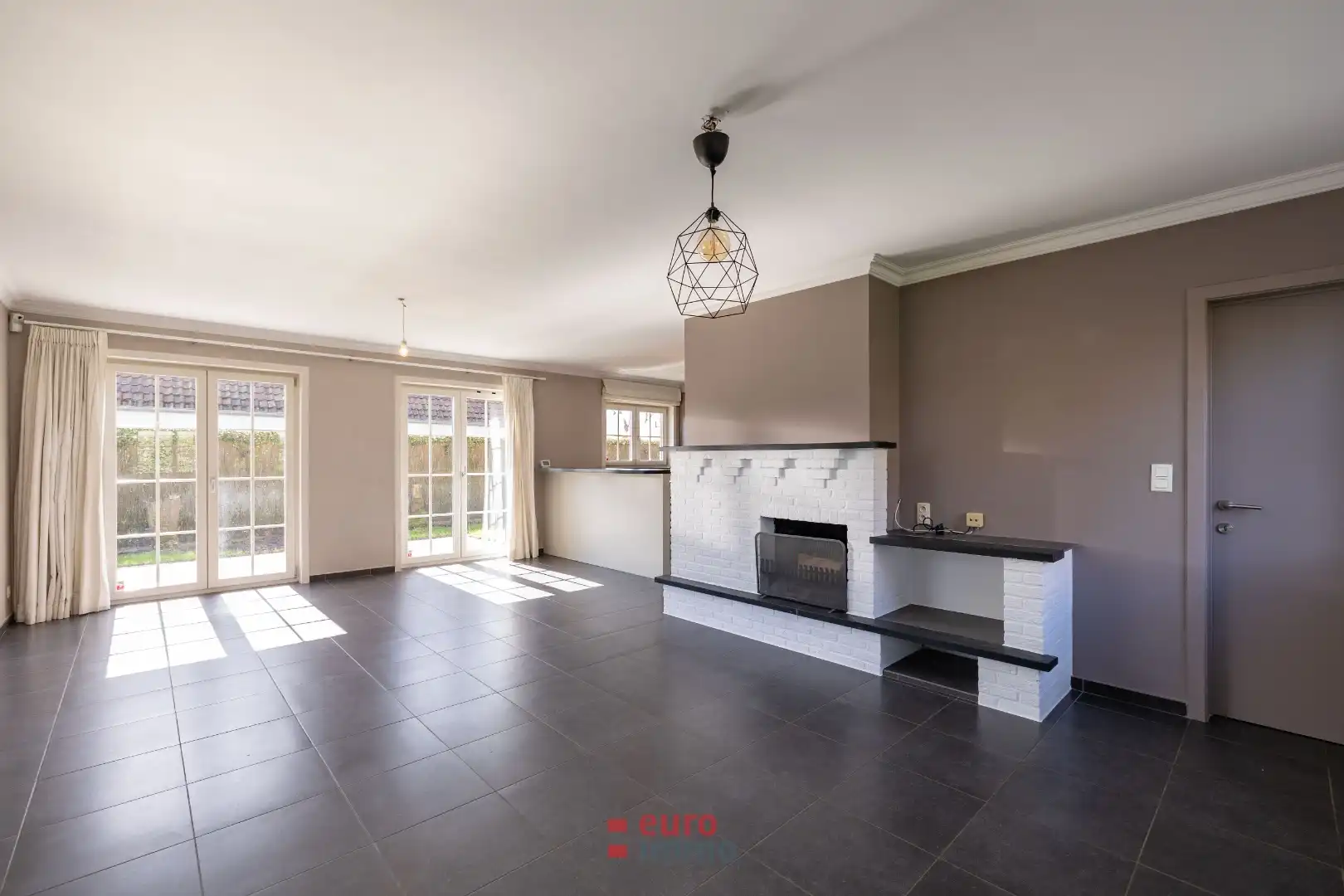 Alleenstaande villa op unieke ligging aan de duinen van Oostduinkerke foto 4