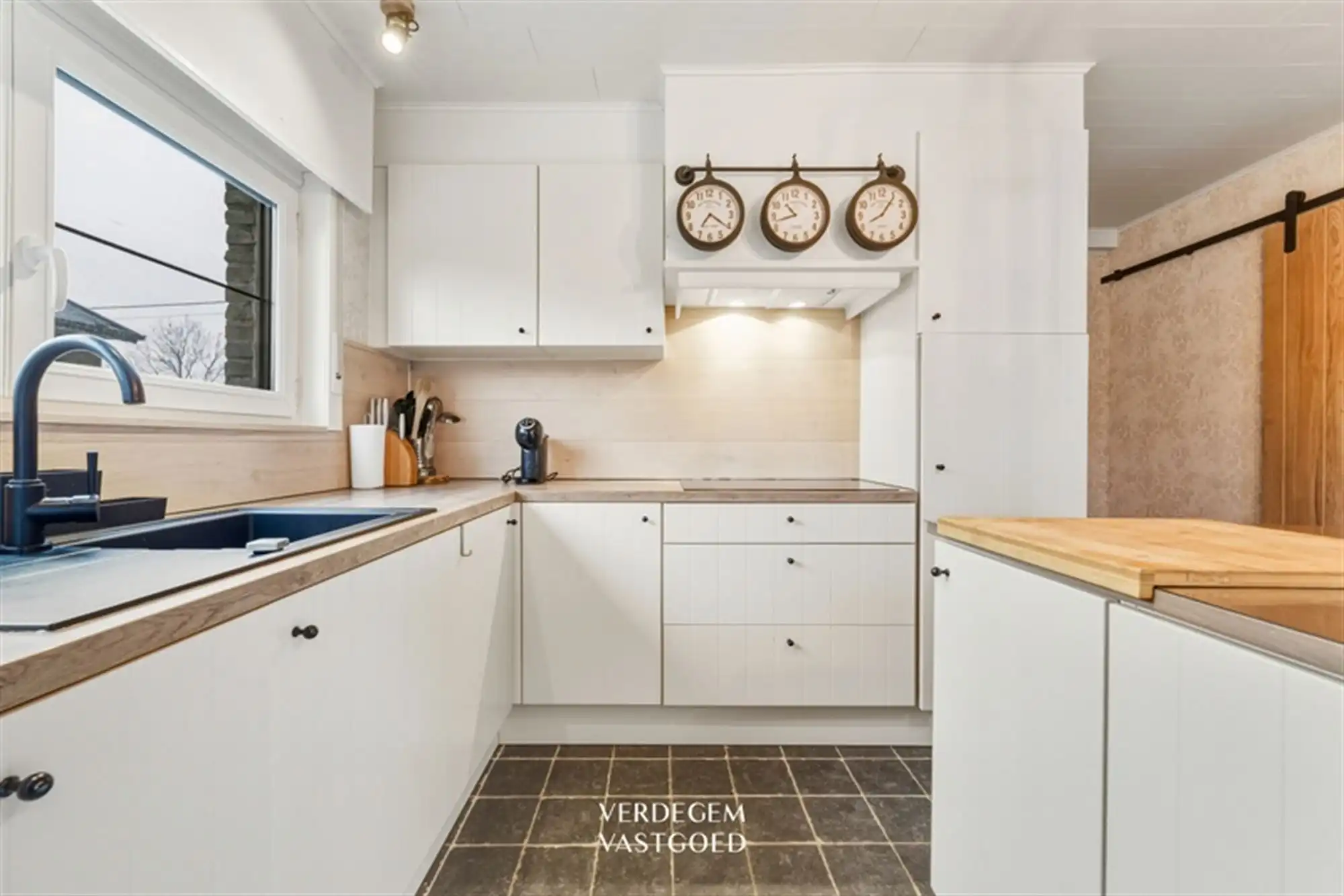 Ultra-gezellige woning met 3 slaapkamers, tuin, garage en atelier foto 8