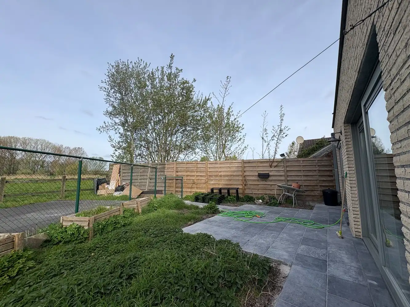 Gelijkvloers appartement met twee slaapkamers + autostaanplaats foto 11