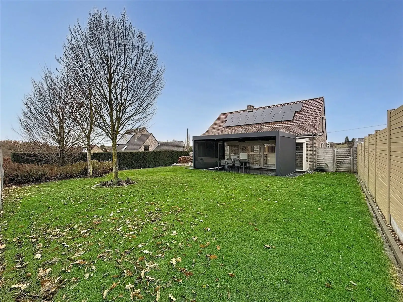 Ruime open bebouwing met 4 slpks, veranda, tuin, garage, 8a  foto 33