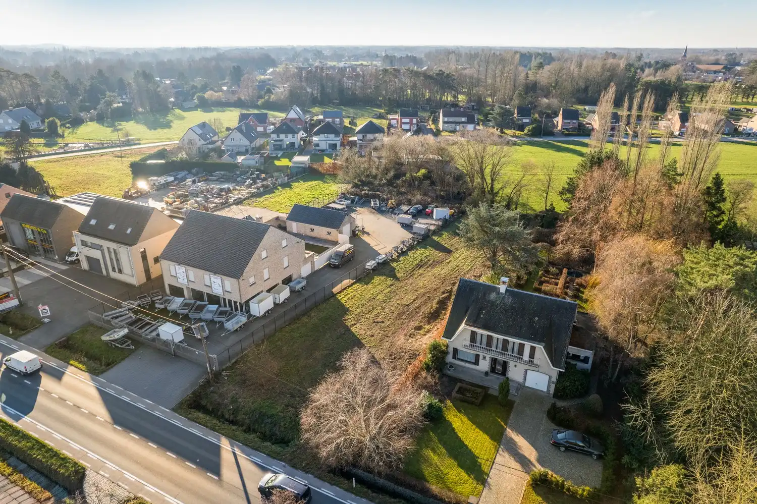 Bouwgrond open bebouwing op perceel van 1.255 m² foto 2