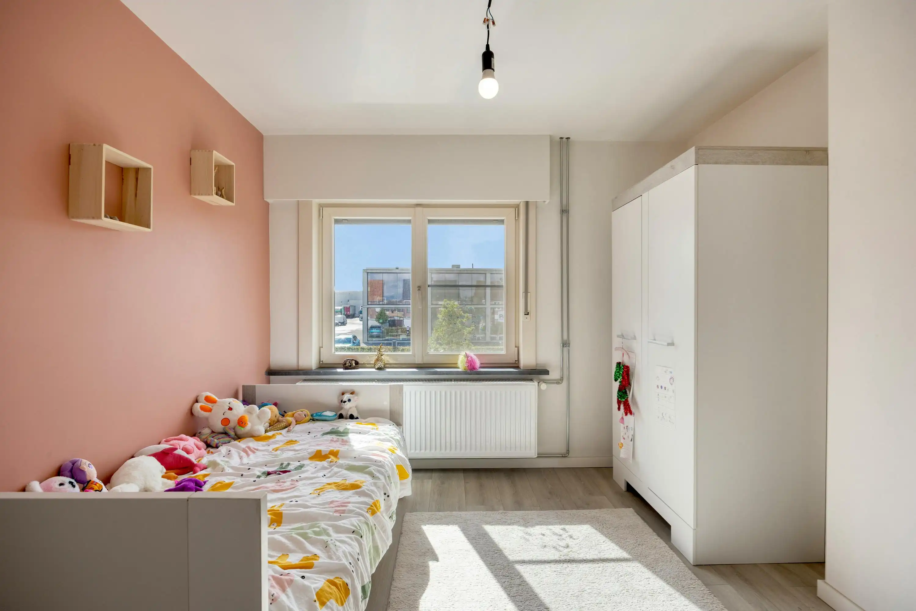 Lichtrijk en opgefrist huis te koop in Zedelgem foto 11