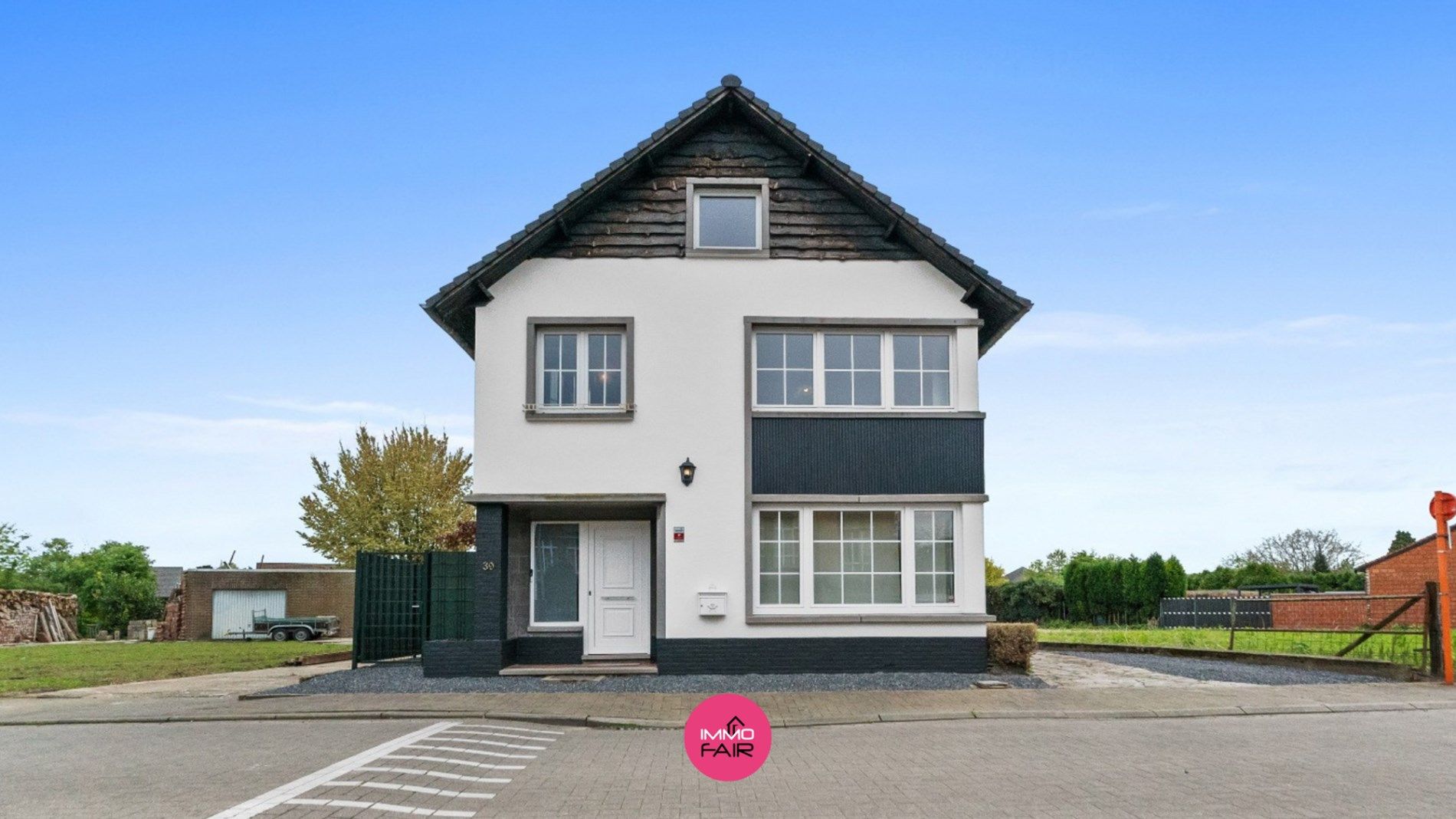 Woning gelegen op zuidgericht perceel van 845 m² foto 15