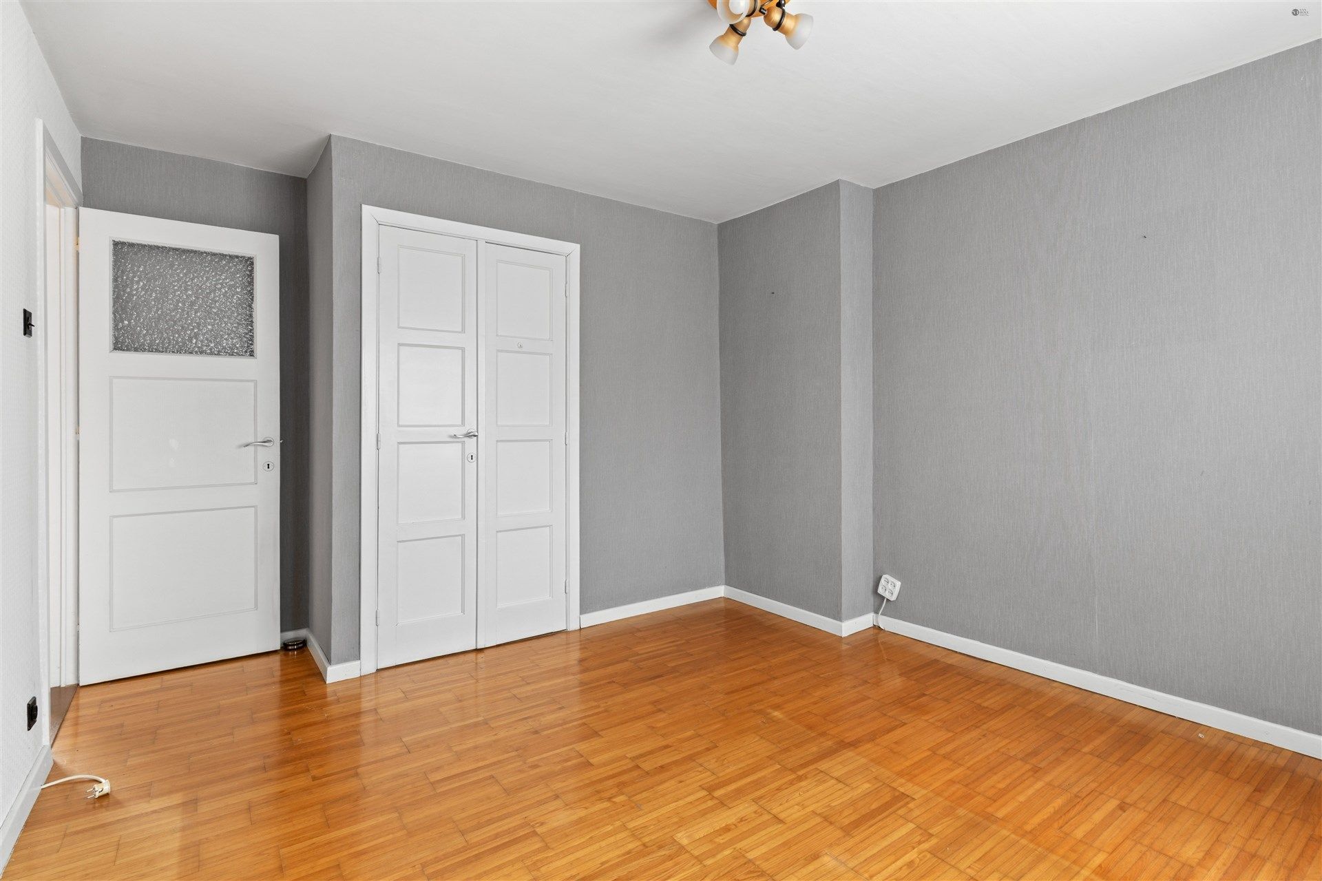 Te renoveren woning met garage in Kemzeke foto 14