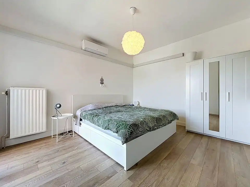 Lichtrijk en instapklaar 3-slaapkamerappartement (106 m²) met garage en gunstig EPC (B) op toplocatie in Wilrijk! foto 16