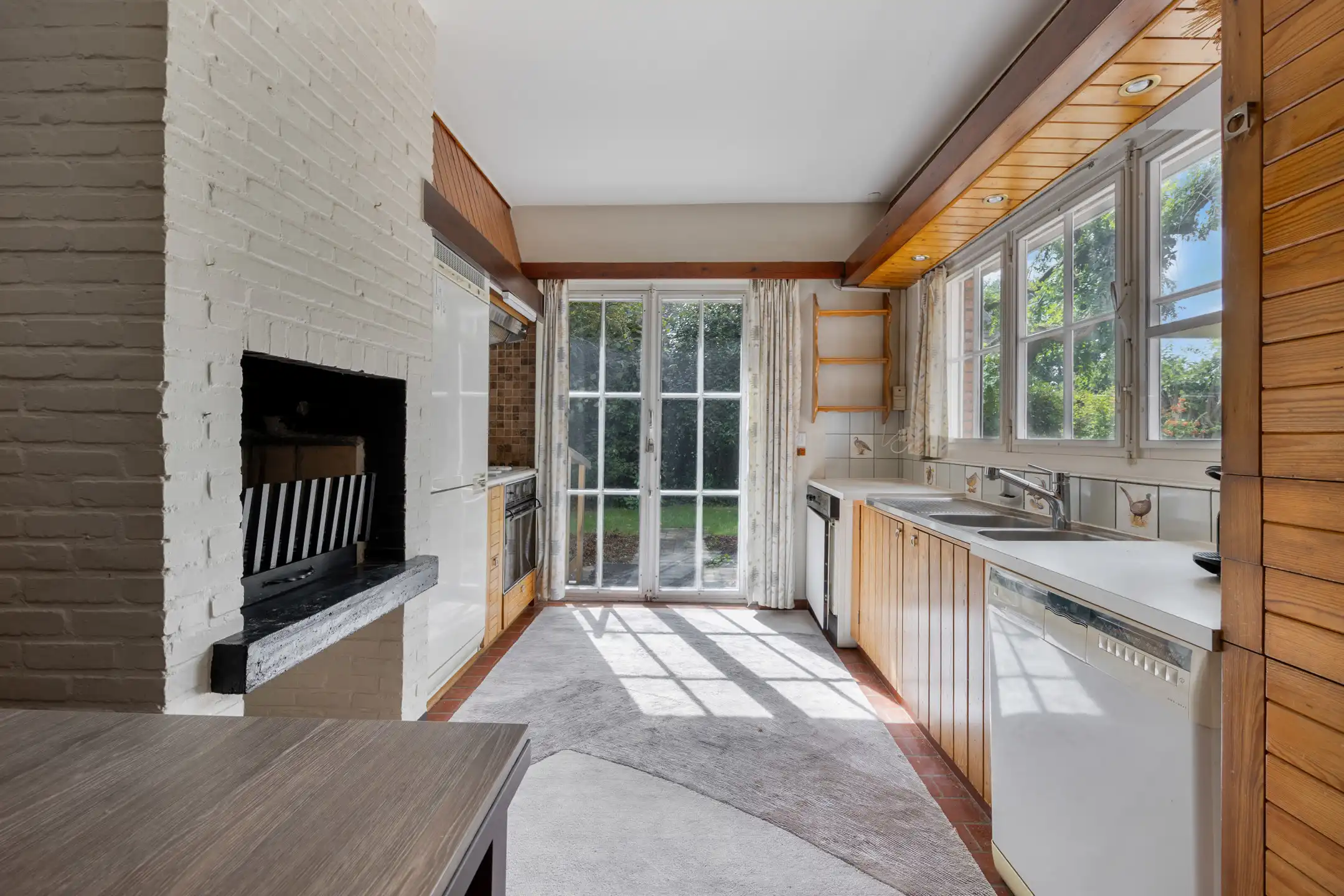  Te renoveren landhuis in groene wijk Hertebos foto 19