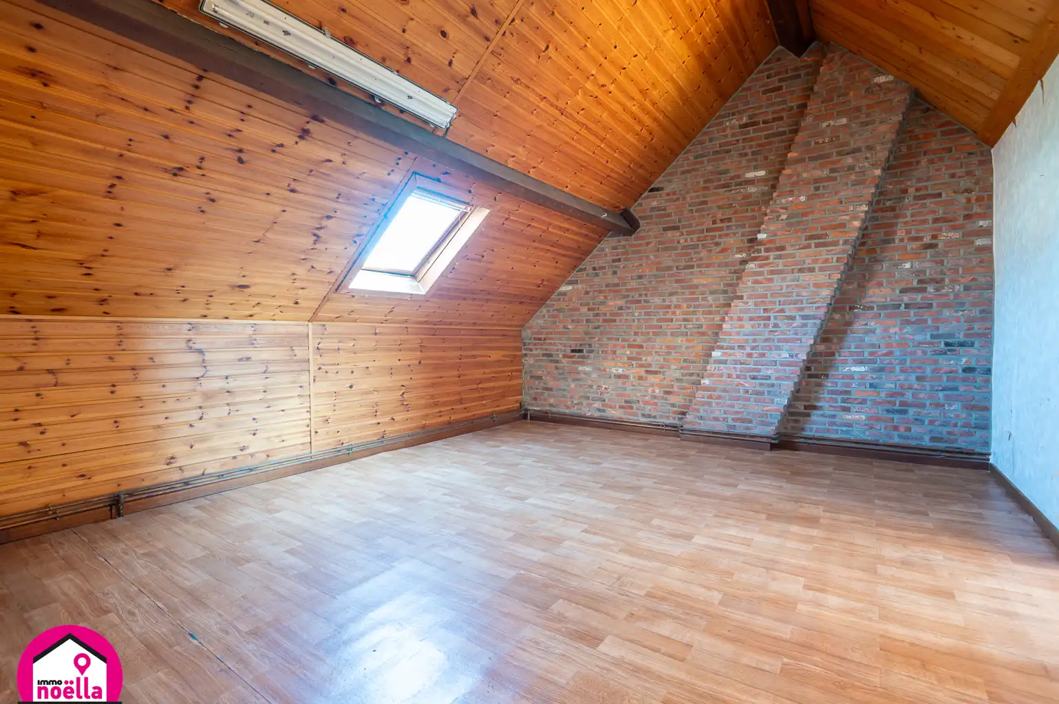 Te koop: te renoveren rijwoning op toplocatie foto 19