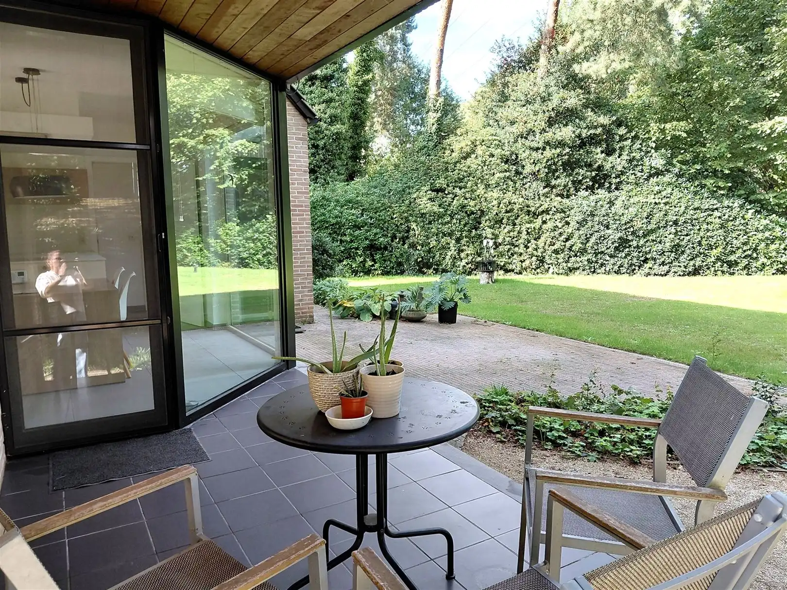TE HUUR: Unieke woning met 3 slaapkamers en prachtige tuin te Houthalen! foto 26